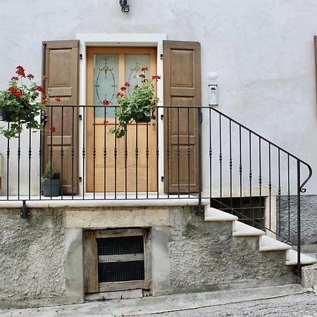 Casa Il Geranio Tenna Ospitar Buitenkant foto